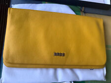 bree Beverly Hills 11 Yellow Clutch  Gelb