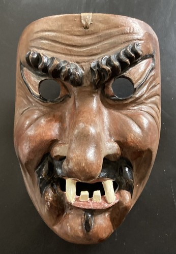 Alte larve maske zunft fasnet - larve,