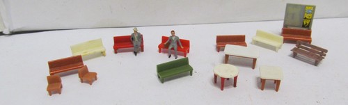 Figuren 2 menschen und - 2,