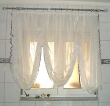 Dekorativer, hochwertiger Vorhang mit silbergrauer gewellter Bordüre + Zubehör.