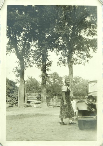 Foto oldtimer auto - foto, frau