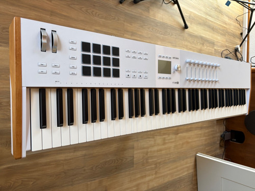 Arturia keylab mk3 - arturia,