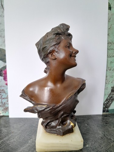 Bronze frauen büste - büste, 1945