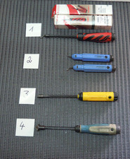 Noga / Vargus Entgrater-Griff, Entgrater-Klingen