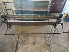 Abkantbank Abkantmaschine Biegemaschine Abkantpresse Handabkantmaschine