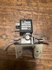 Magnetventil mit Träger für