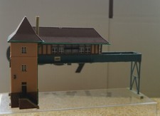 Kibri    7426   (Spur N)    Brückenstellwerk Krefeld - fertig gebaut - A2