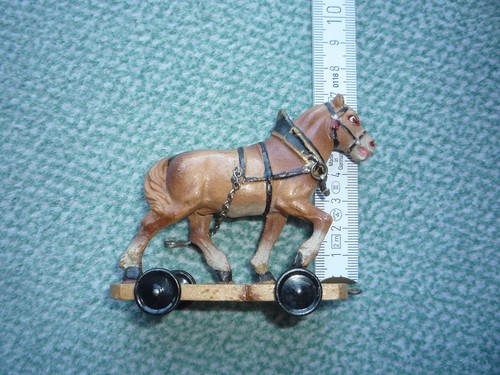 Alte tiere figuren aus masse - &,