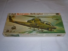 Revell H-287 Bell AH-1 Huey Cobra 1:32 Skill/Niveau 4 "Seltenheit! Komplett!"