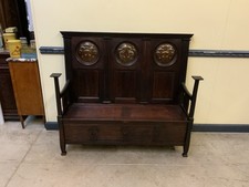 Antik -  Truhen Bank -