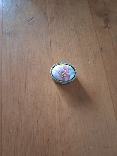 Kleine pillendose verziert - kleine,