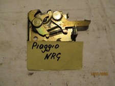 ORIGINAL PIAGGIO NRG MC2 MC3 TPH  HELMFACHSCHLOSS SITZBANKSCHLOSS