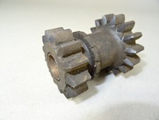 Zahnrad Doppelzahnrad (Z= 15-13) für Getriebe vom Renault Traktor