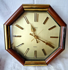 Pallas Heges Uhr Quarz 26x26