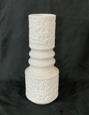Royal KPM - Vase 599/3 - Biskuitsporzellan - weiß - Höhe 27,5 cm