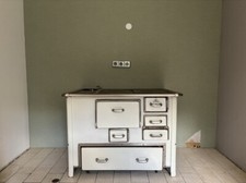 Holzofen mit Backfach holzbefeuerter Kochherd Holzherd