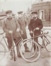 1. Weltkrieg Bahnschutz ? mit Fahrrädern und Bewaffnung. 9 x 12cm