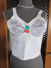 Triumph Doreen long BH Corsage