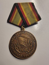 DDR Medaille Orden für Treue Dienste NVA Bronze Soldat Militär Armee Badge A089