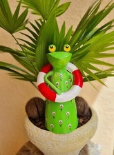Deko Frosch aus Metall bemalt