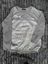 @ LOOK @ AUSGEFALLENES T-SHIRT