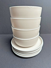 Van Well Wellco Design | 4 Schüsseln | 4 kleine Teller  | 4 grosse Teller