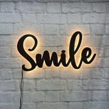 Smile 3D Schriftzug aus Holz