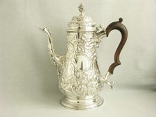 SAMMLERSTÜCK  PRÄCHTIGE KAFFEEKANNE  LONDON 1760  MASSIV STERLINGSILBER