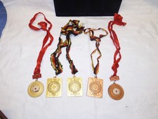 5 seltene Wettkampf-Medaillen der Bergrettung des Deutschen Roten Kreuzes (DRK)