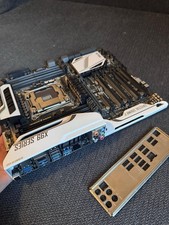 ASUS X99-S Intel X99 ATX
