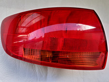 ORIGINALE Rückleuchte links außen Audi A3 8P Sportback 8P4945095  Top Zustand !