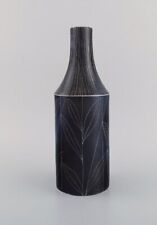 Mari Simmulson (1911-2000) für Upsala-Ekeby. Vase aus glasiertem Steinzeug.