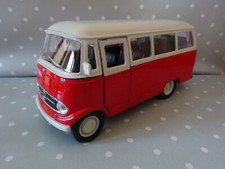 Mercedes Benz L319 rot