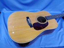 MARTIN Akustikgitarre D-28