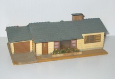 Faller 263 Ranch mit Garage, kpl. Holzbauweise, 1950er-Jahre