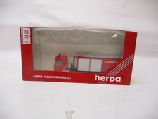 X-38980	Herpa 1:87 MAN Feuerwehr mit Abrollcontainer, ohne Zurüstteile