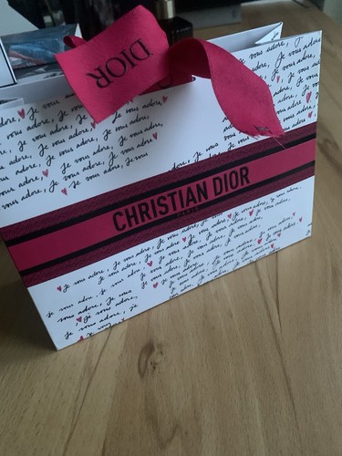 Dior box 7 - x, +