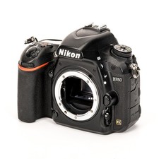 Nikon D750 ca. 118.000 Ausl