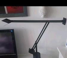 Artemide Tizio 35 Designer Tischleuchte von Richard Sapper