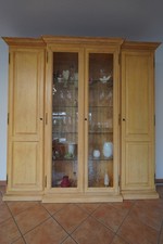 Wohnraumschrank Chalet Pinie