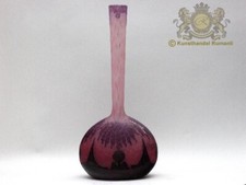 Sehr Große Charder Art Deco Glas Vase mit Blumenrelief in Pink Charles Schneider