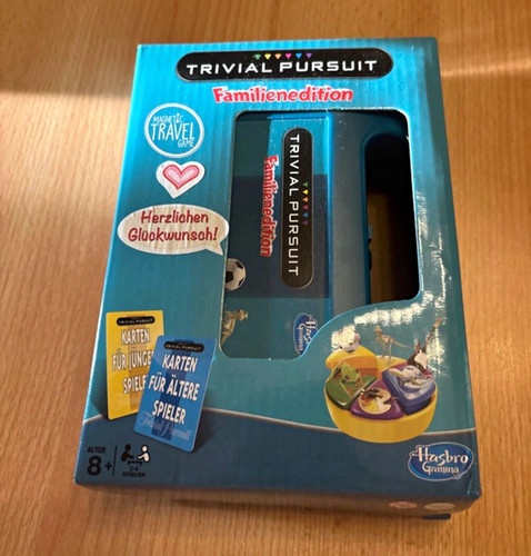 Hasbro gaming trivial pursuit - trivial,
