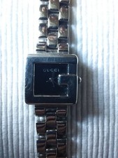 Gucci Damenuhr aus Edelstahl