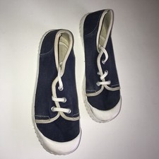 Sportschuhe DDR Gr. 22 / 33