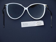 original DDR Sonnenbrille Retro Kult Gestell weiß, Bügel schwarz OVP