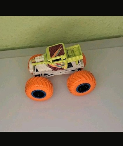 Hot wheels monster truck - truck, jam