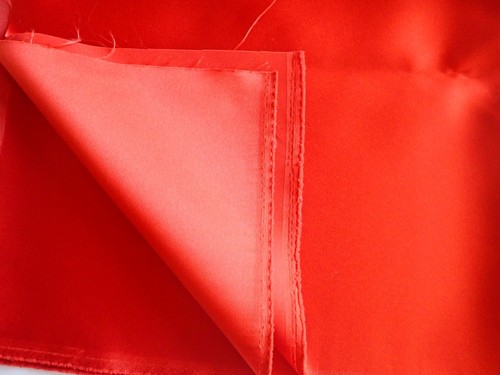 Roter stoff mit - roter,