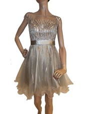 Luxuar Limited champagner