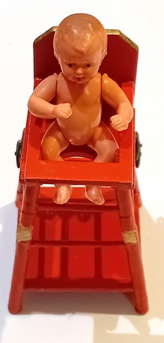 Miniatur puppe ca 7cm mit - ,