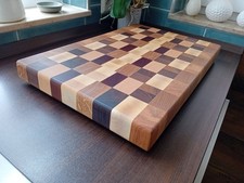 Stirnholz Schneidebrett Hirnholz Hackblock 52,5x34x4,7cm Nussbaum/Mahagoni..